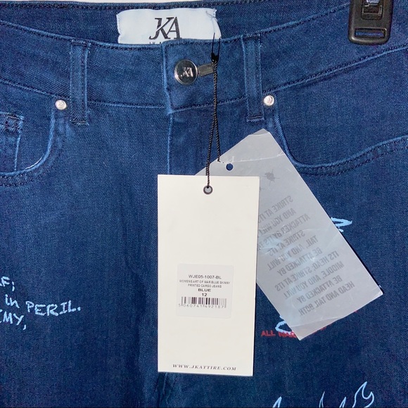 Skinny Graffiti High Waist Knee Rip Cargo Jeans - Picture 9 of 9